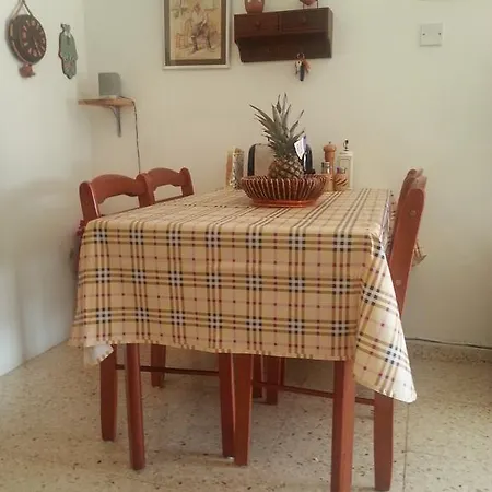 βίλα μικαέλλα